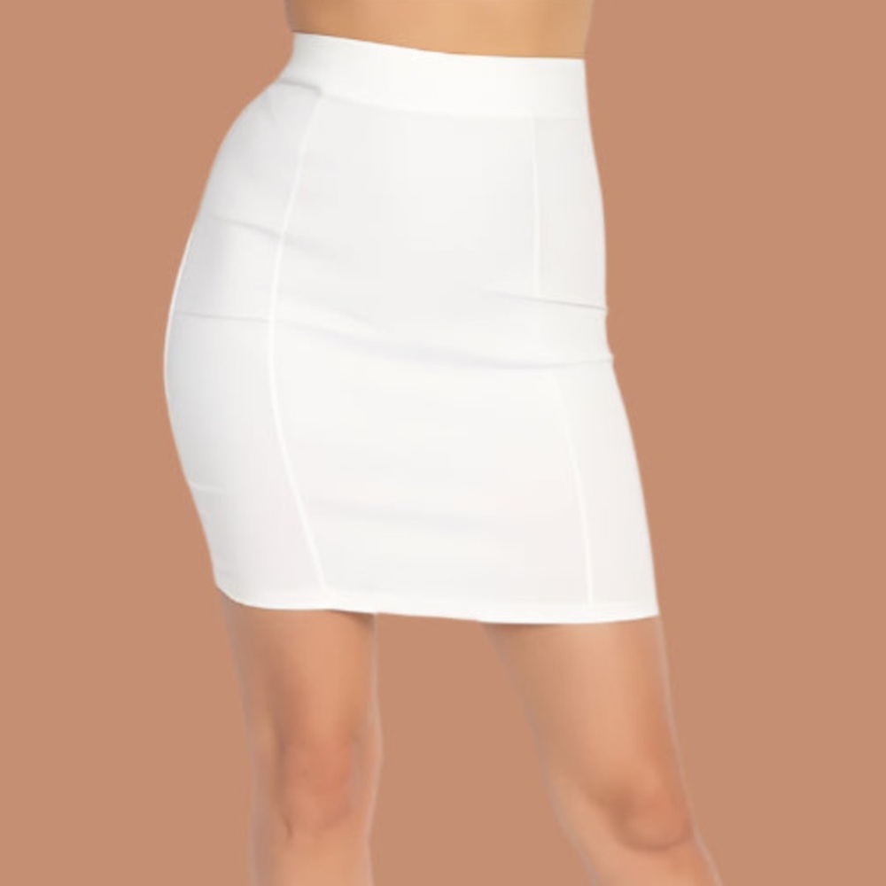 Body Control White Mini Skirt NWT